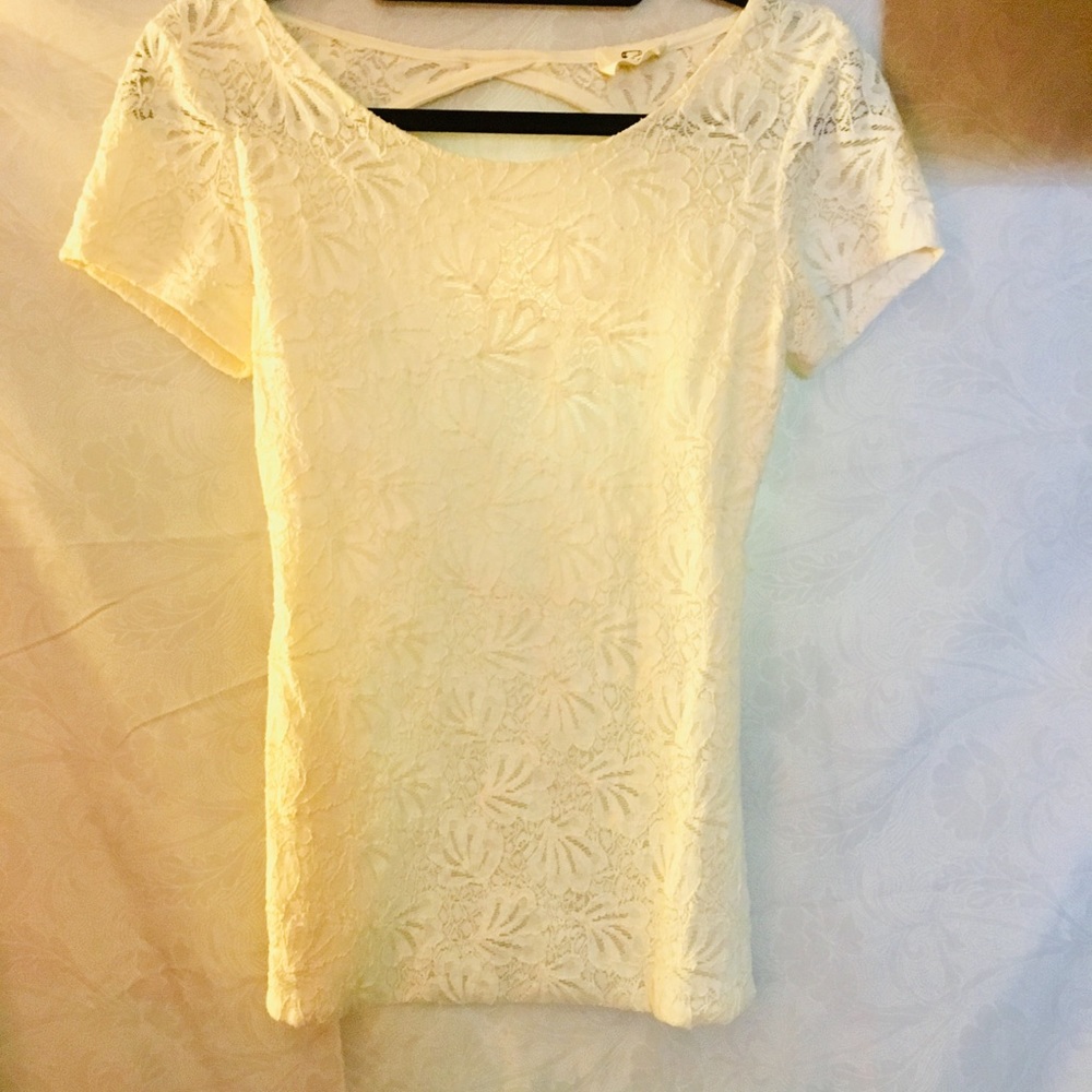 Lace, Open-Back Summer Top